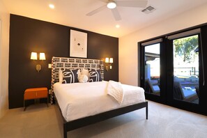 5 bedrooms, desk, iron/ironing board, WiFi