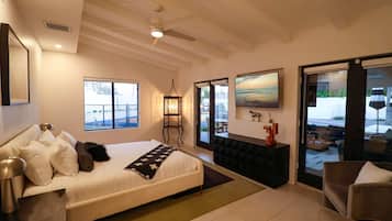 5 bedrooms, desk, iron/ironing board, WiFi