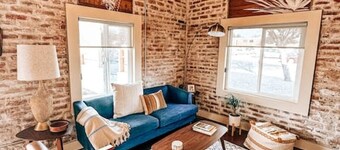 5THAV930 · Stunning historic urban retreat