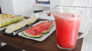 Basic-suite | Morgenmåltid | Gratis morgenmadsbuffet hver dag
