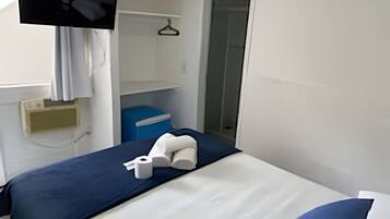 Basic Suite | Minibar, free WiFi, bed sheets