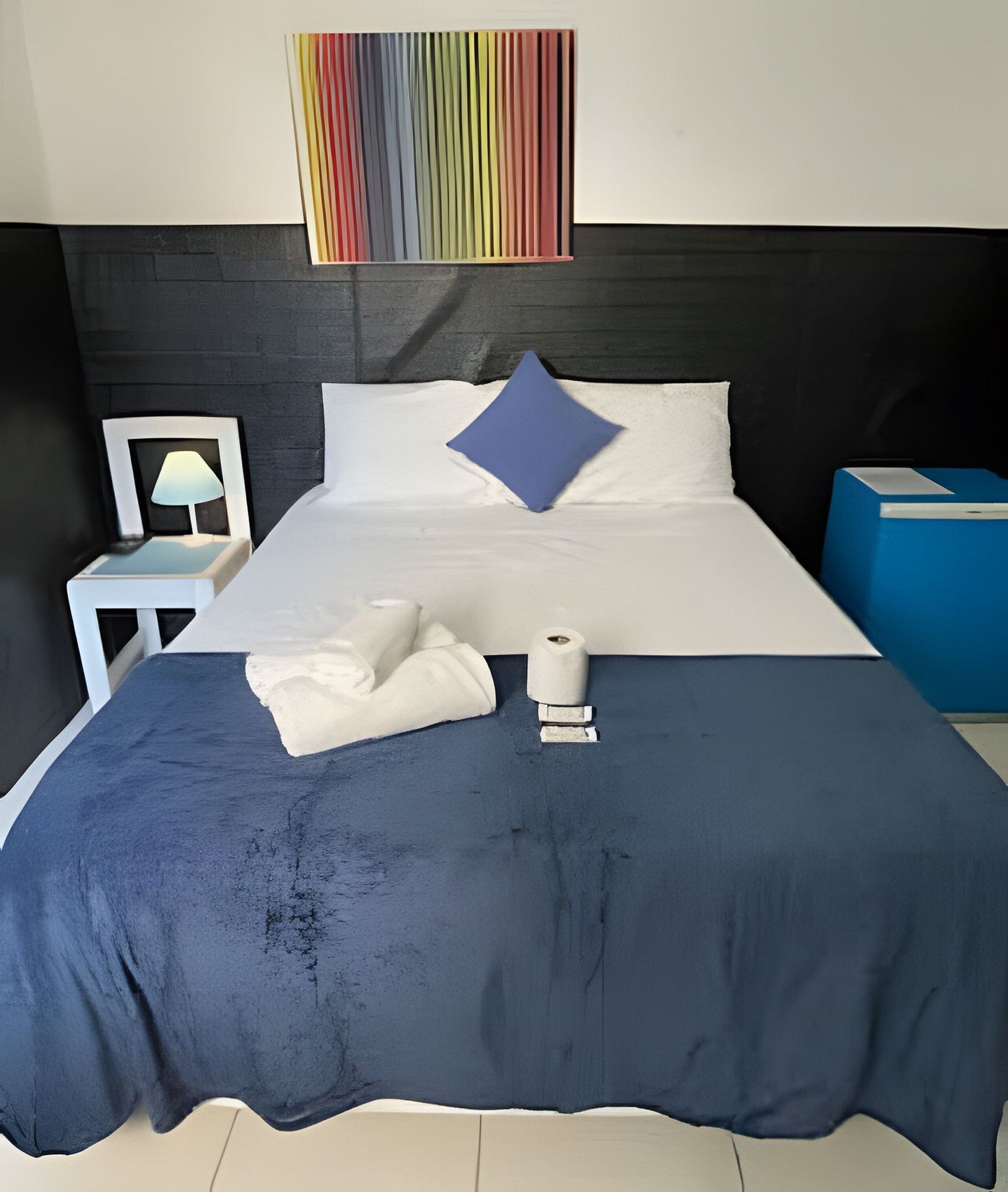 Minibar, Wi-Fi gratuit, draps fournis