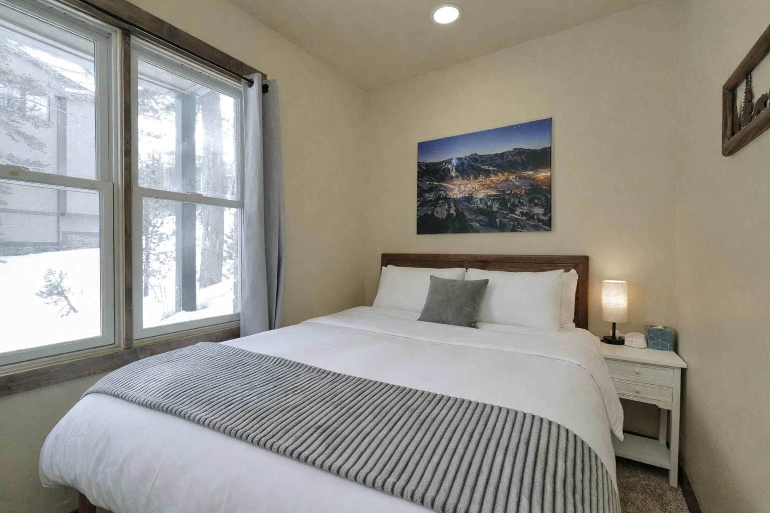 1 bedroom, iron/ironing board, travel crib, WiFi