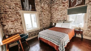 1 habitación, escritorio y wifi