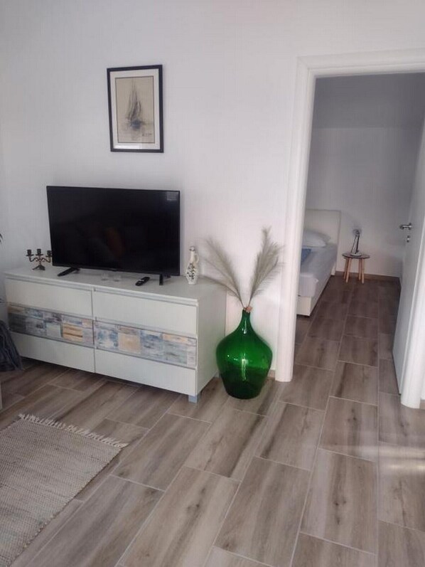 1 camera, accesso a Internet, lenzuola