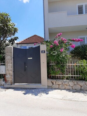 Exterior detail - Holiday Home Sea Vision (Dubrovnik)