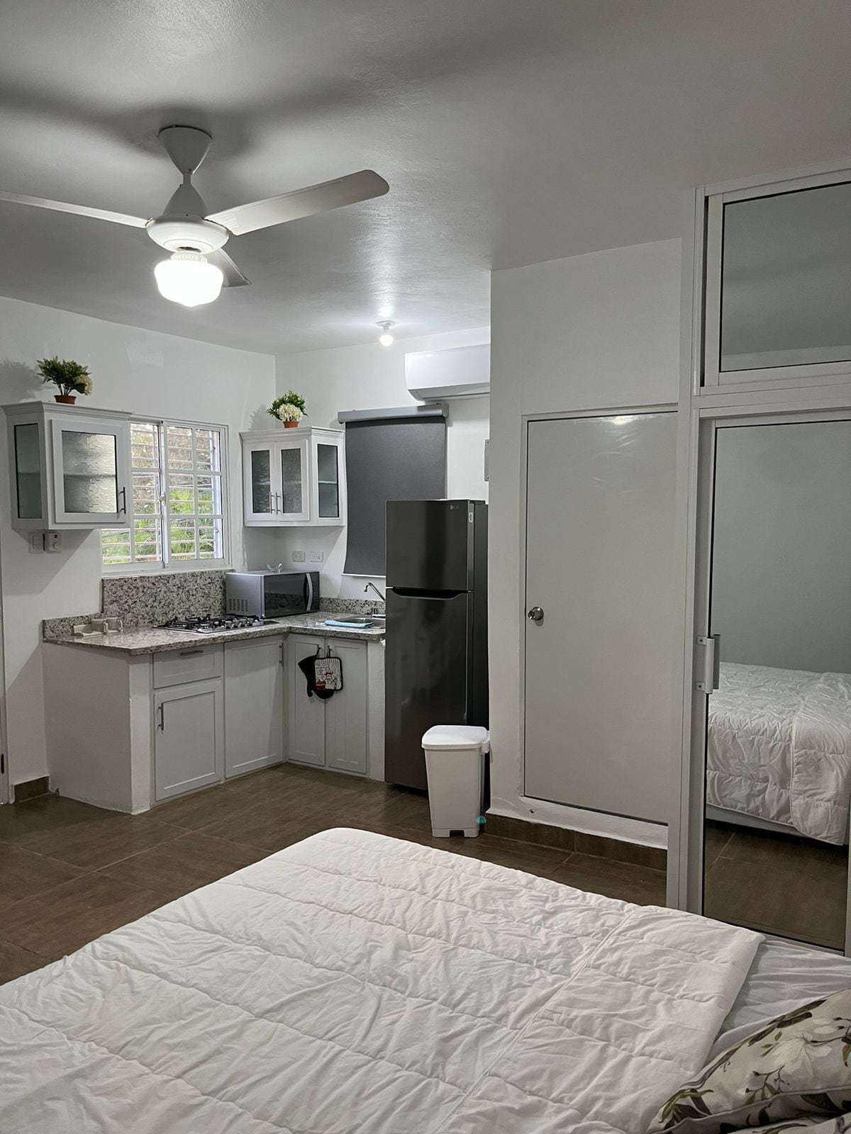 executive studio | premium bedding, down duvets, pillow-top beds, blackout curtains