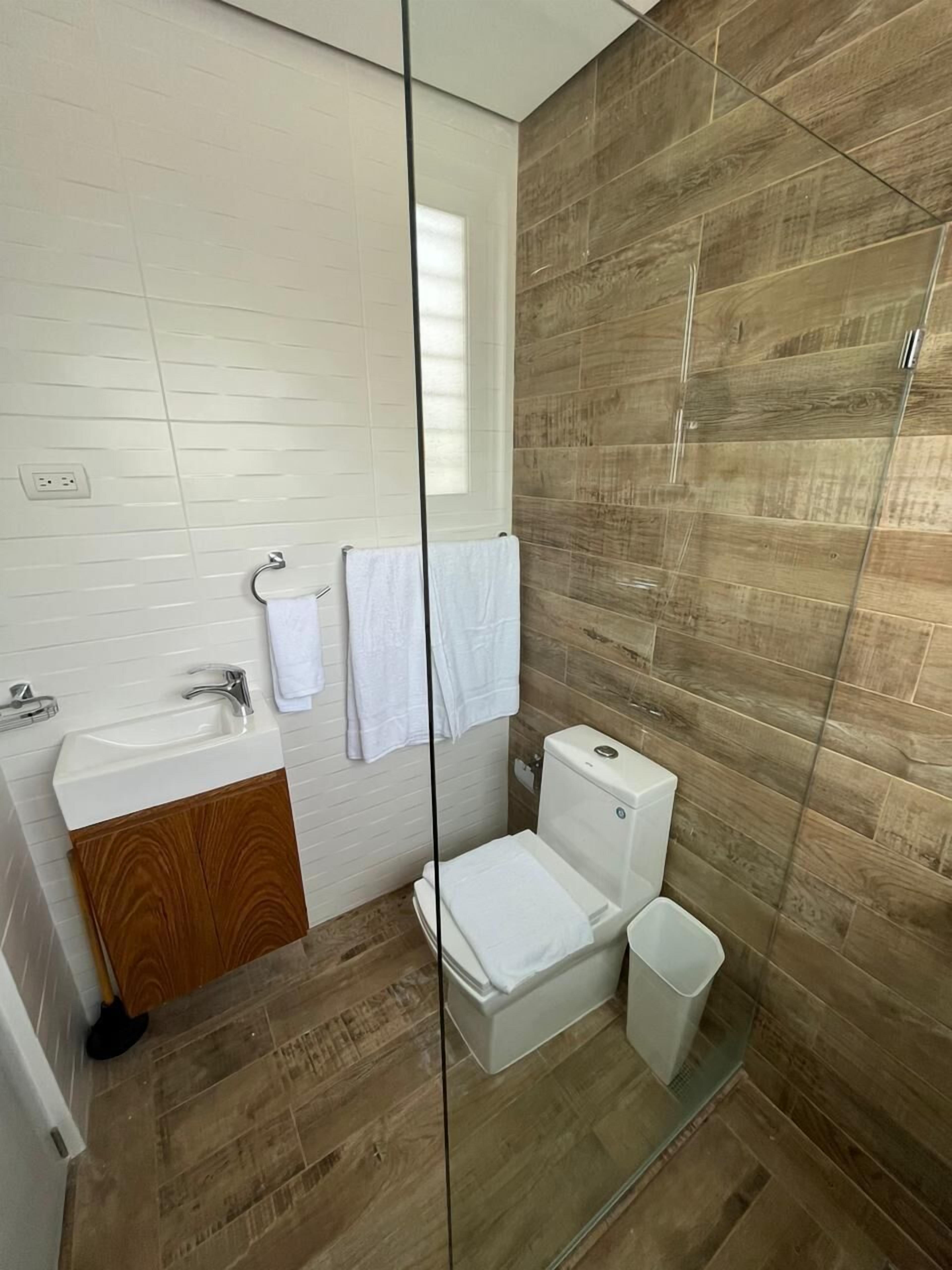 signature room | premium bedding, down duvets, pillow-top beds, blackout curtains