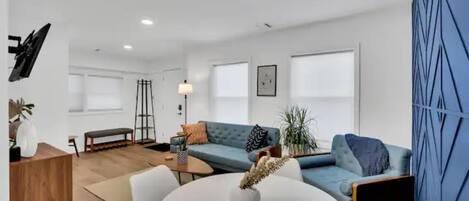 Smart TV, stereo