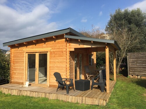 Cosy chalet in a great location.