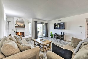 Tv och eldstad