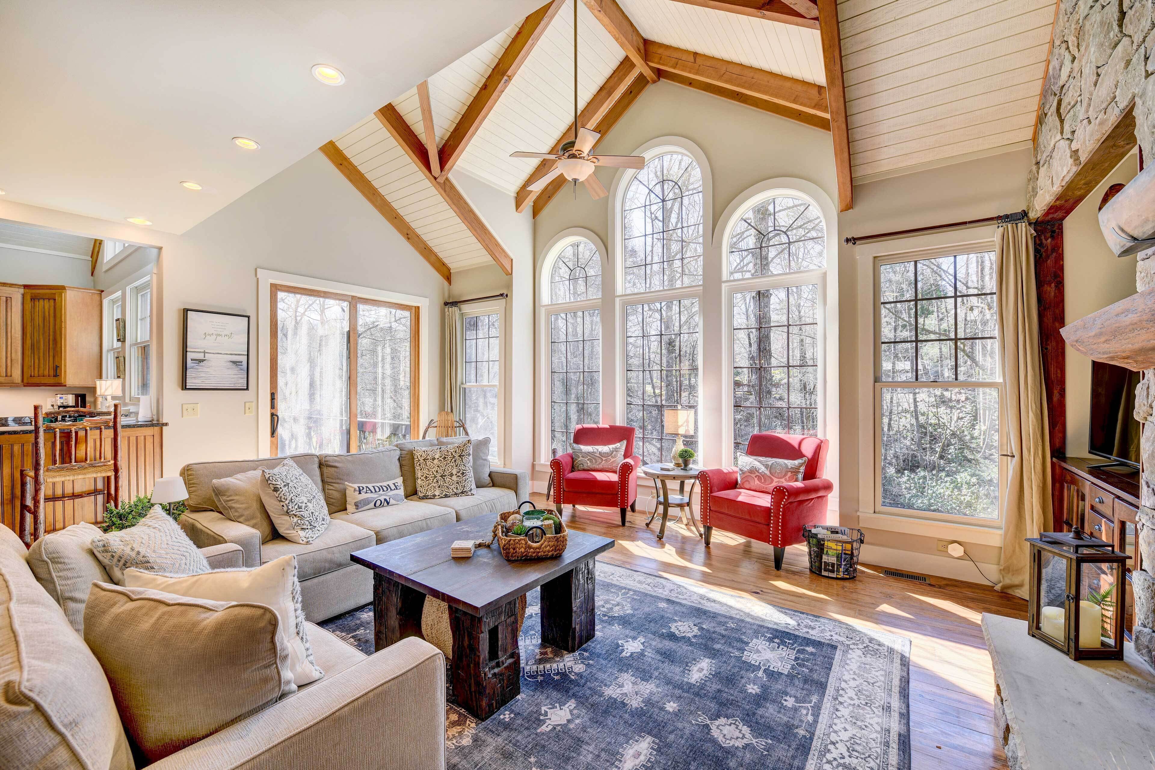 Lake Toxaway Vacation Rental w/ Water Access!