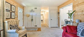 Berkeley Springs Vacation Home w/ Fire Pit!