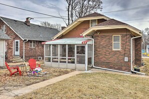 Exterior - Omaha Vacation Rental ~ 4 Mi to Downtown (Omaha)