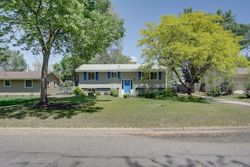 Minneapolis Vacation Rental | 1,000 Sq Ft | 1BR | 1BA | 1 Step Required