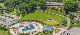 Overlooking #9 Green at Osage National Golf Resort