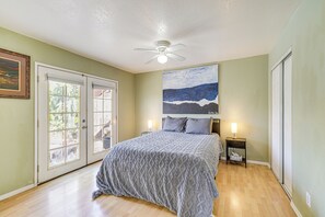 3 bedrooms, desk, Internet, bed sheets - Santa Barbara Home w/ Private Outdoor Pool! (Santa Barbara)