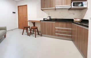 Fridge, microwave, stovetop, electric kettle