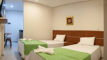 Soundproofing, free WiFi, bed sheets