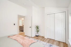 3 Schlafzimmer, Reisekinderbett, WLAN