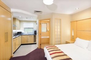 Room - Pine Lake Resort (LANCASHIRE)