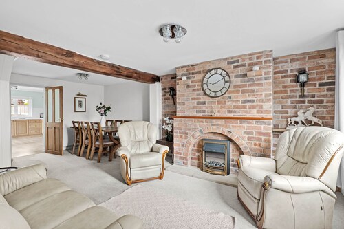 Beautiful cottage on the edge of the Cotswolds