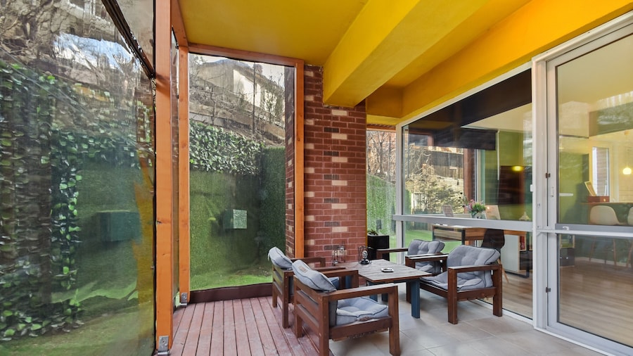 Asteri Garden & Terrace Apartment