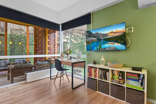 Asteri Garden & Terrace Apartment