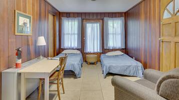 3 chambres, accès à Internet (gratuit), literie fournie