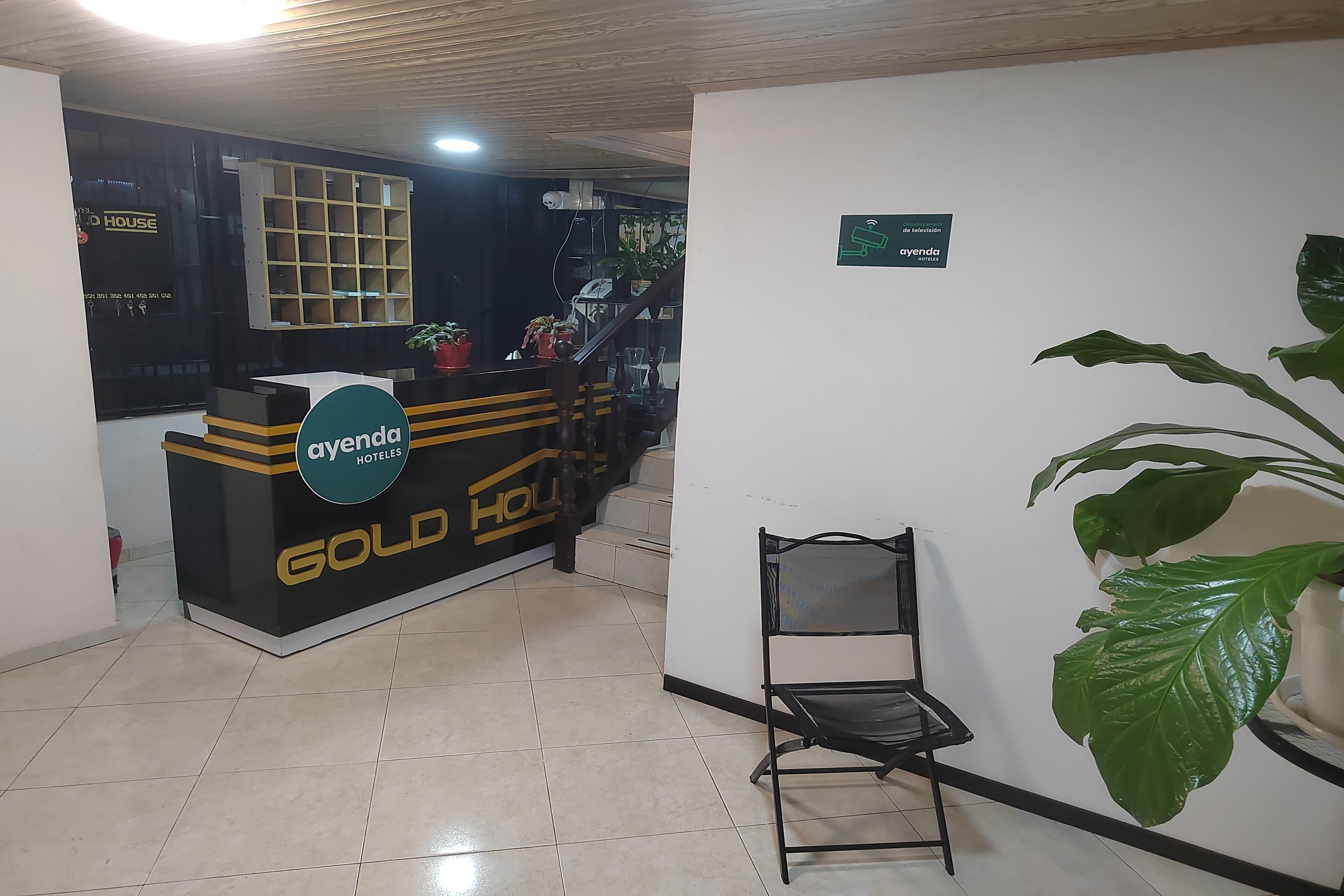Foto - Ayenda Gold House