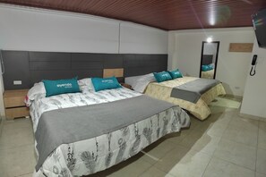 Standard Quadruple Room