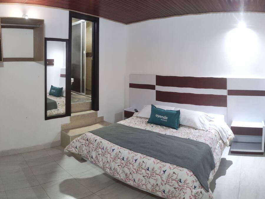 Standard Double Room | Hypo-allergenic bedding, free WiFi, bed sheets