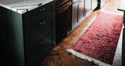 Cozy, speakeasy style house located in the heart of Norman