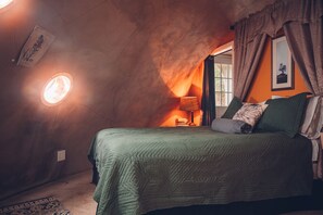 1 habitación, escritorio, wifi y ropa de cama 