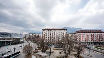 Parking (toeslag) kost EUR 12.5 per nacht