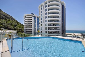 Pool - Apartment on Main Beach (Mount Maunganui)