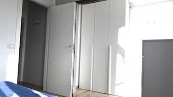 1 chambre, literie fournie