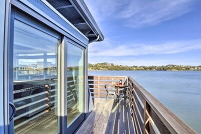 Floating condo 'D' on Sausalito's Richardson Bay