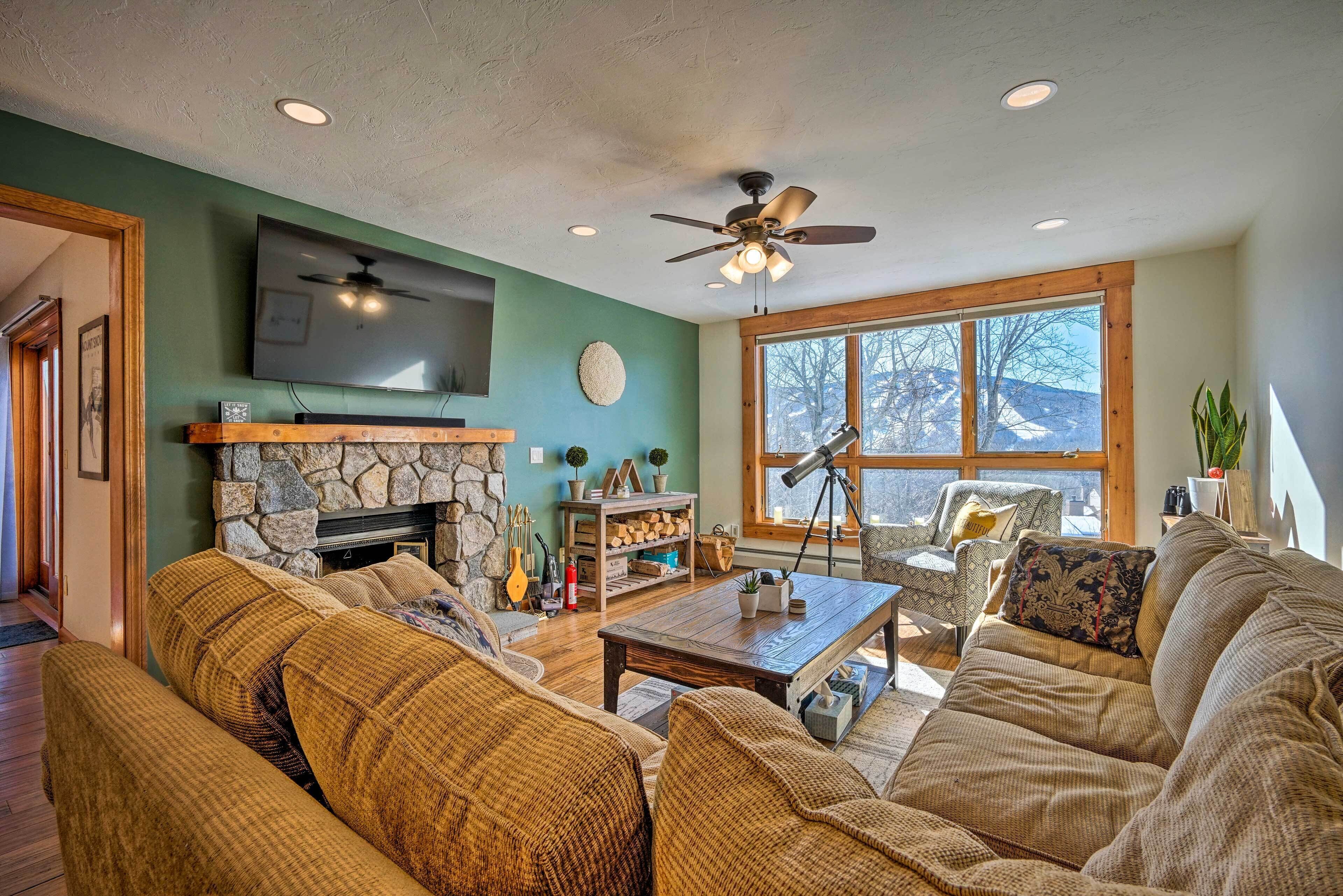 Idyllic Mount Snow Condo w/ View & Amenities!
