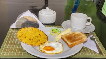 Desayuno continental incluido todos los días