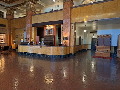 The Gadsden Hotel 
