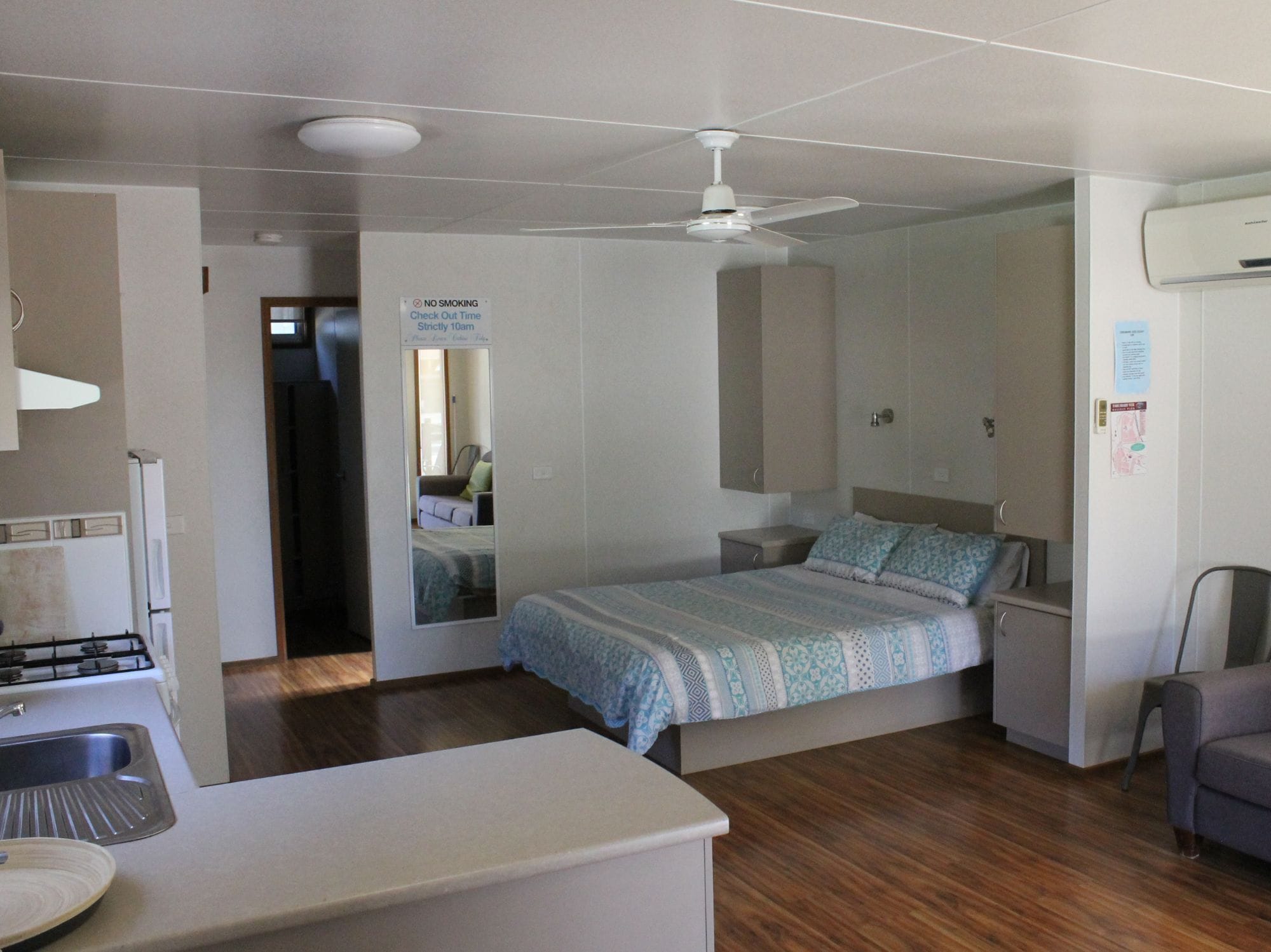 Family Cabin (1) | 2 bedrooms, bed sheets