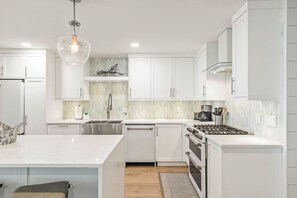 Private kitchen - Seaside Retreat - 3BR/3BA Gulf-Front Home - Private Pool & Beach Walkover - Sleeps 10 (Santa Rosa Beach)