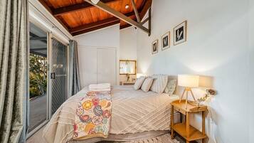 5 Schlafzimmer, Bügeleisen/Bügelbrett, Reisekinderbett, WLAN