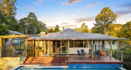 Wren’s Nest -Country Hinterland Escape