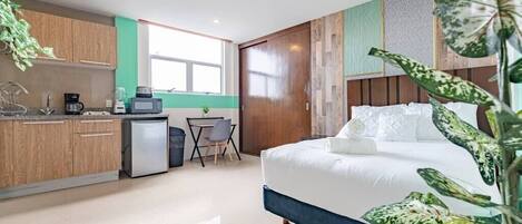 1 bedroom, iron/ironing board, travel cot, WiFi