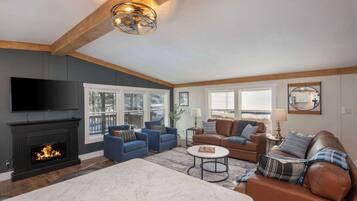 Smart TV, fireplace, offices