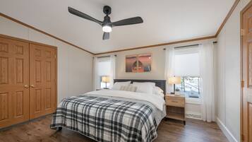 3 chambres, fer et planche Ă repasser, Wi-Fi gratuit, draps fournis