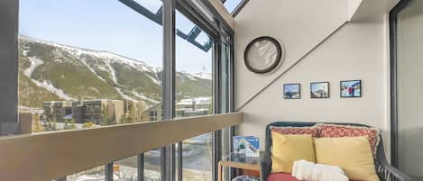 Condo, 3 Bedrooms | Interior