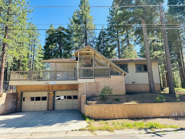 Golden Dust 3 Bedroom Home By Redawning - Indian Creek Reservoir, CA